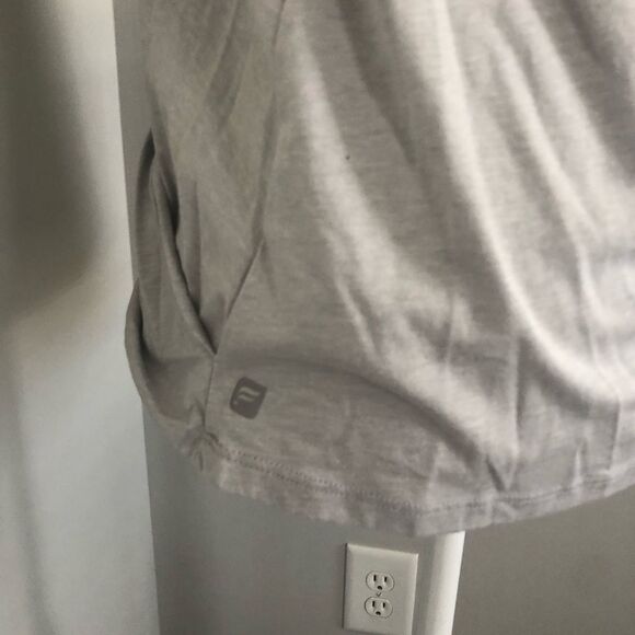 Fabletics Gray Sleeveless Wrap Tank - Picture 5 of 6